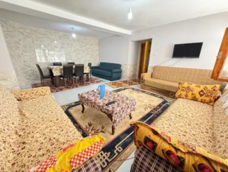 Ürkmez'de Denize 250 M, Uygun Fiyat Satılık 3+1 Bahçeli Daire