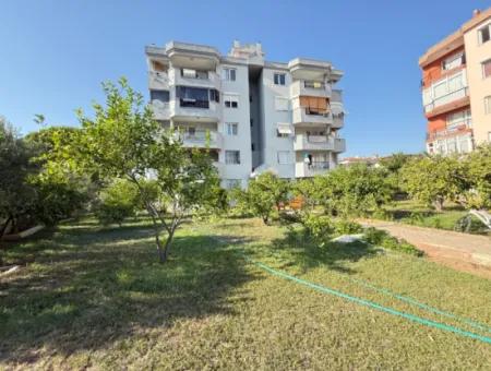 Seferihisar Ürkmez'de Satılık Asansörlü Geniş Uygun Fiyat 3+1 Daire