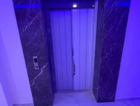 Paylaş Kazan Seferihisar Ürkmez Merkezde Satılık 3 + 2 Sıfır Asansörlü Daire Dubleks