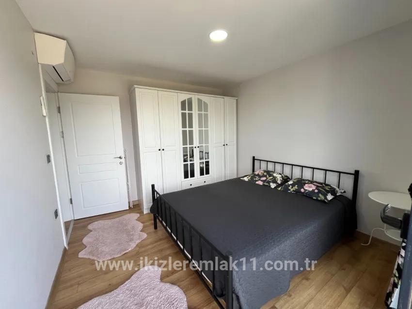 Seferihisar Ürkmez Bengiler Mah. Satılık 3+1 Yazlık - 160 m²